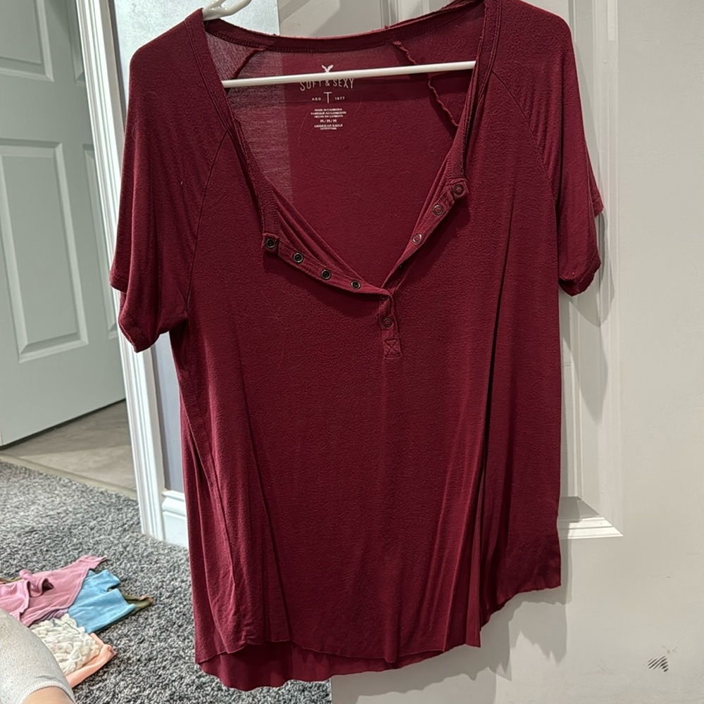 American Eagle button down tee, size M